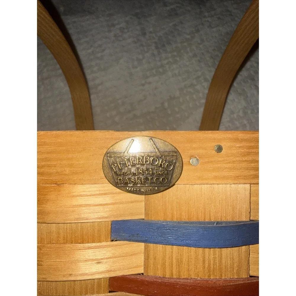 Peterboro sweatbrier basket